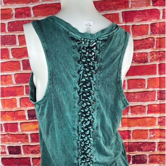 Affliction women’s green tank top - Picture 5 of 8